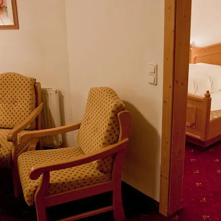 & Stern Apart Otel Imst